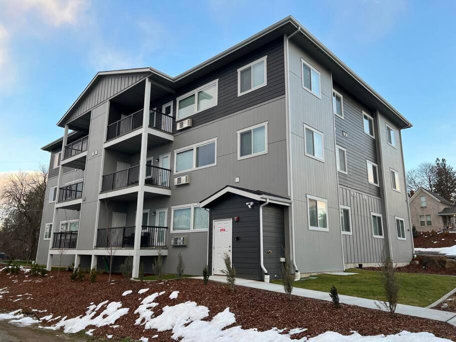 Brand New 2 Bd 2 Bth Near Dt And Perry District Daire Spokane Dış mekan fotoğraf