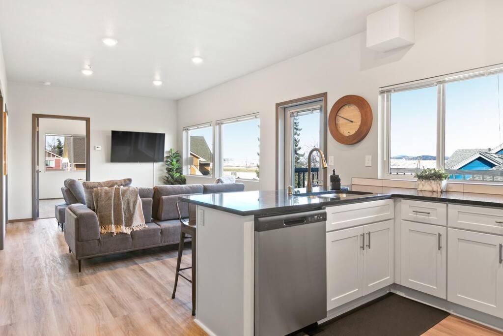 Brand New 2 Bd 2 Bth Near Dt And Perry District Daire Spokane Dış mekan fotoğraf